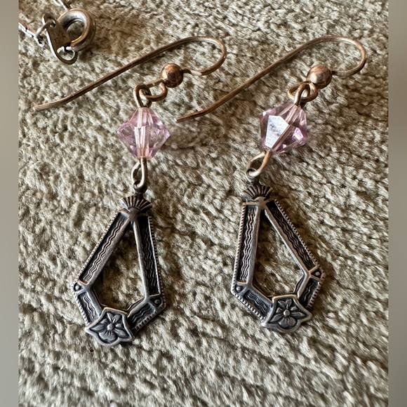 Bundle of art nouveau style earrings and necklace in silver tone - Picture 5 of 12